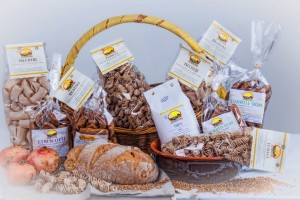 Il pane e la pasta di Sole etruschi, ottenuti da farine locali e canapa