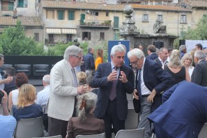 Il presidente regionale del Coni Riccardo Viola (al centro) col delegato provinciale Alessandro Pica (a destra)