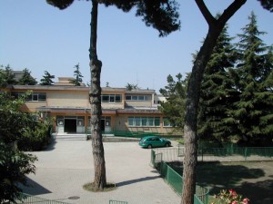Scuola-Silvio-Canevari