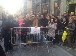 La protesta dei commercianti in via Cavour