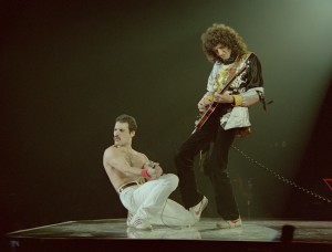 Freddie Mercury er Brian May sul palco a Montreal il 24 novembre del 1981