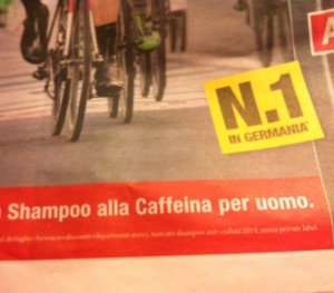 La pubblicità dello shampoo "alla caffeina"