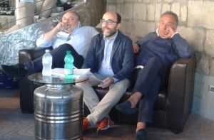 I fratelli Paolo e Francesco Ferretti; al centro il direttore del Tuscia Film Fest Mauro Morucci