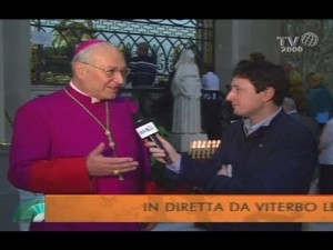Pierluigi Vito intervista il vescovo di Viterbo Lino Fumagalli