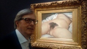 Vittorio Sgarbi e uno dei suoi pezzi da novanta
