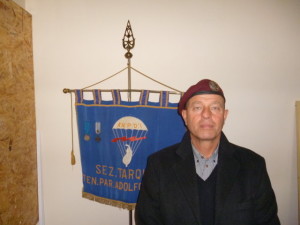 paracadutisti presidente sezione anpd'i Tarquinia Giulio Maria Ciurluini (FILEminimizer)
