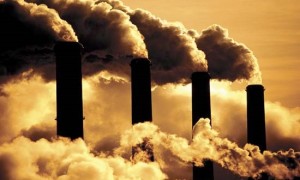 Emissione di gas serra e CO2 nell'aria