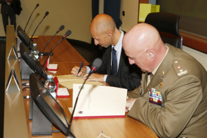 La firma dell'accordo tra Unitus e Scuola Sottufficiali dell'Esercito