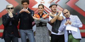 Un gruppo di giurati di X Factor