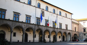 I portici di Palazzo dei Priori