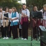 L'immagine attuale non ha un testo alternativo. Il nome del file è: Sabatini-sorelle-Foto-Coro-San-Faustino-Viterbo-International-Choir.jpg